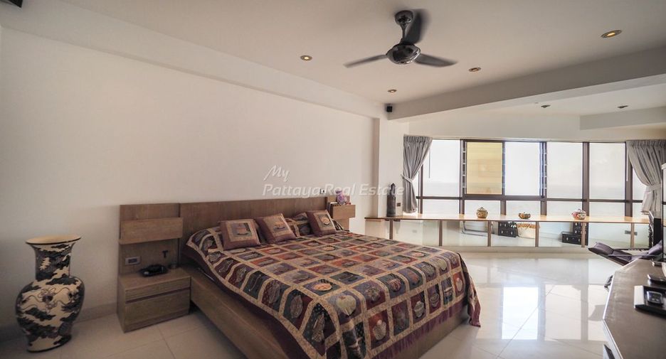 À vendre 3 chambres condo à Bang Lamung, Chonburi