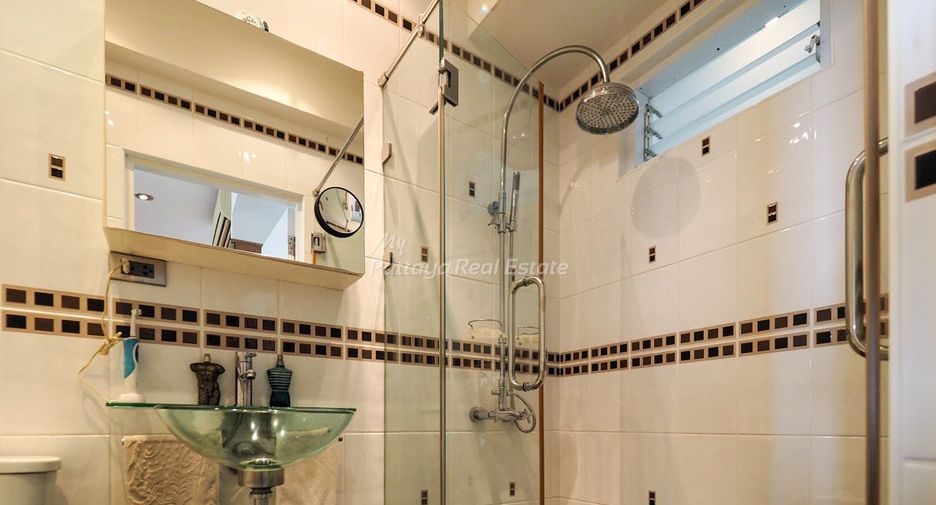 À vendre 3 chambres condo à Bang Lamung, Chonburi