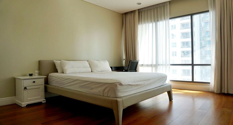 À louer 6 chambres condo à Khlong Toei, Bangkok