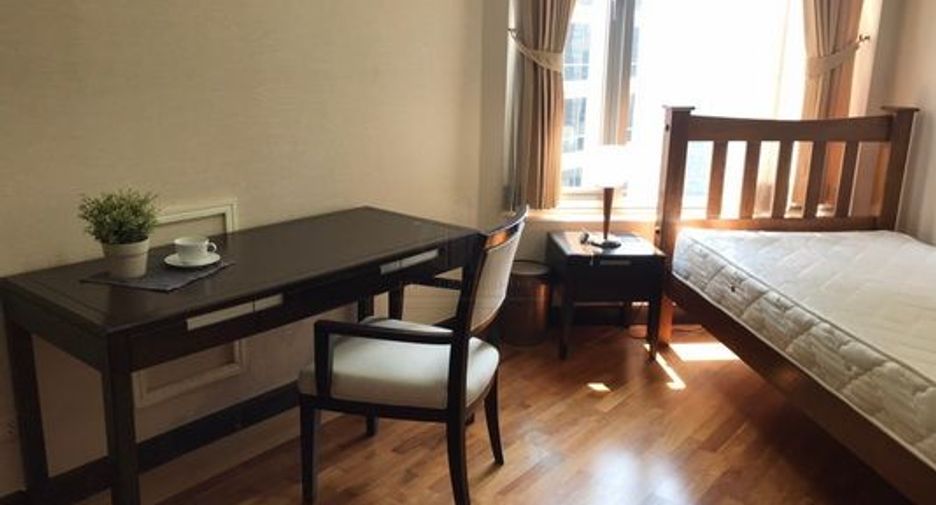 Condo en alquiler y en venta de 3 habitaciones en Pathum Wan, Bangkok