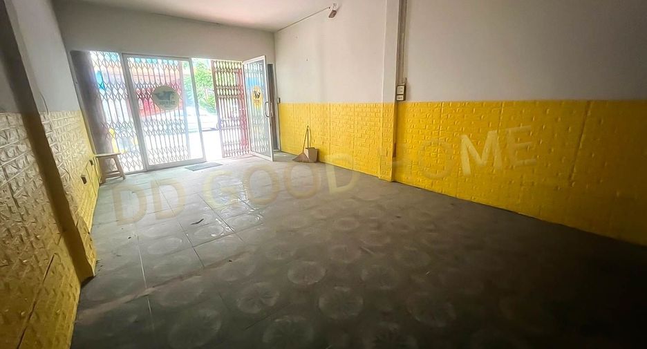 For sale 2 bedrooms retail Space in Ban Pong, Ratchaburi
