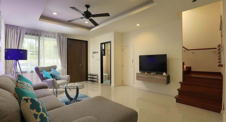 For sale 3 bed townhouse in Thalang, Phuket