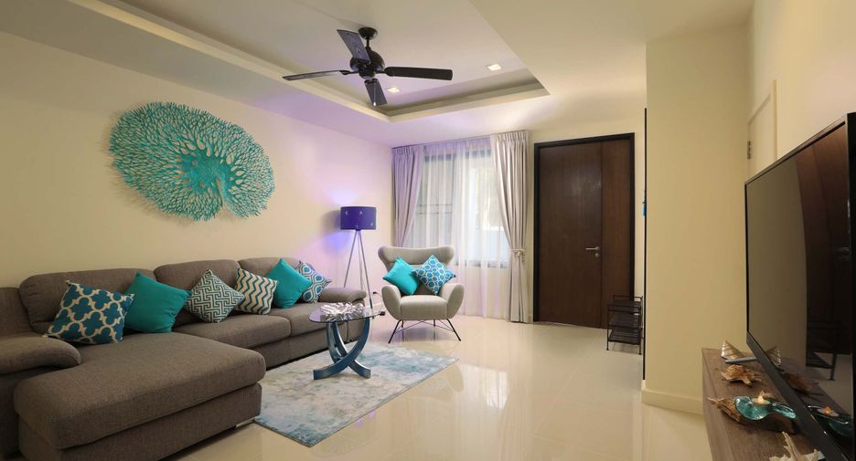 For sale 3 bed townhouse in Thalang, Phuket