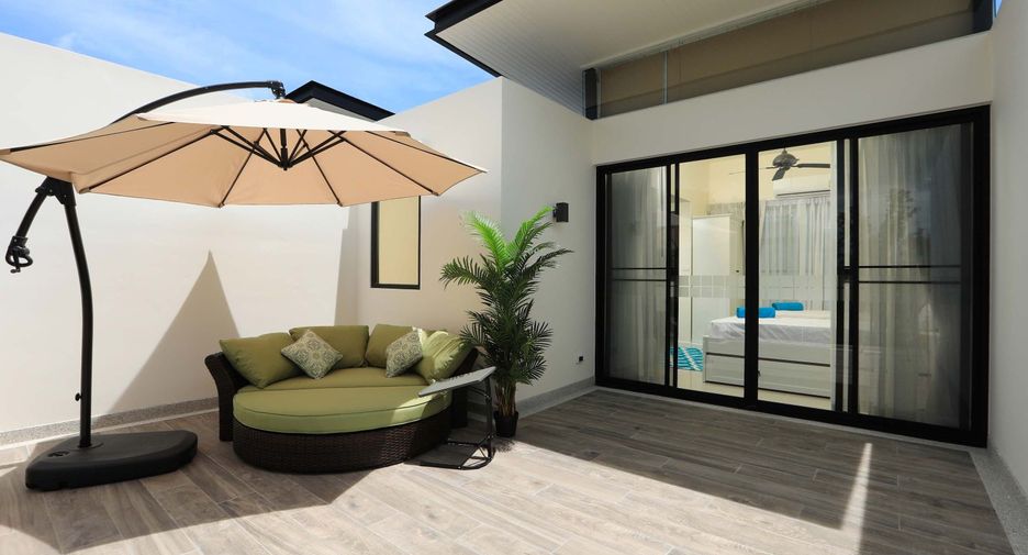 For sale 3 bed townhouse in Thalang, Phuket