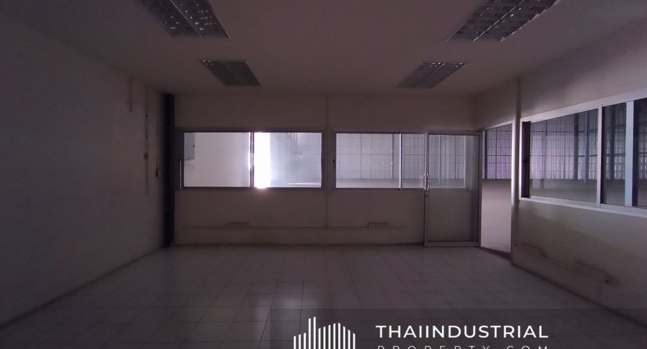 For rent warehouse in Mueang Samut Prakan, Samut Prakan