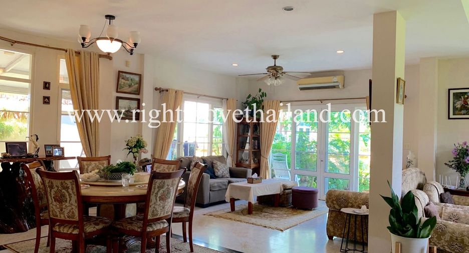 Casa en venta de 5 habitaciones en Prawet, Bangkok