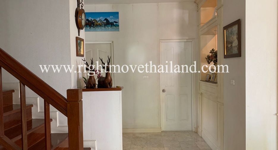 Casa en venta de 5 habitaciones en Prawet, Bangkok