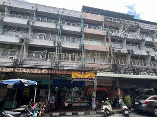 For rent 3 bed retail Space in Mueang Samut Sakhon, Samut Sakhon