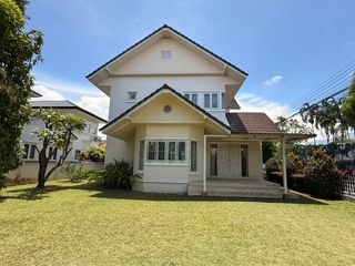 Haus zur Miete mit 4 Zimmer in Mueang Chiang Mai, Chiang Mai