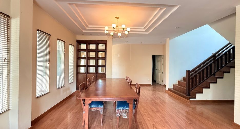 Haus zur Miete mit 4 Zimmer in Mueang Chiang Mai, Chiang Mai
