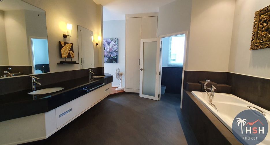 For sale 3 bedrooms condo in Thalang, Phuket