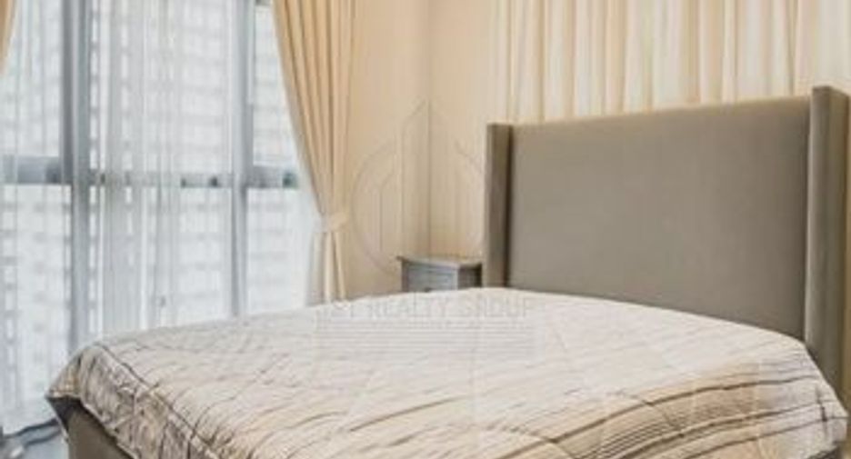 For sale 2 bedrooms condo in Khlong Toei, Bangkok