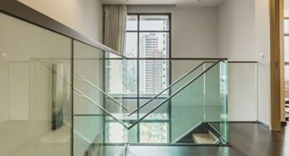 For sale 2 bedrooms condo in Khlong Toei, Bangkok