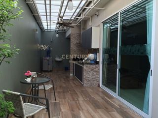 For rent and for sale 3 bedrooms house in Phaya Thai, Bangkok