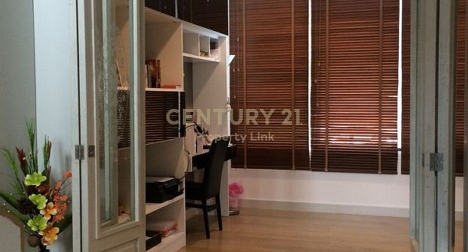 Haus zur Miete und zum Kauf mit 3 Zimmer in Phaya Thai, Bangkok