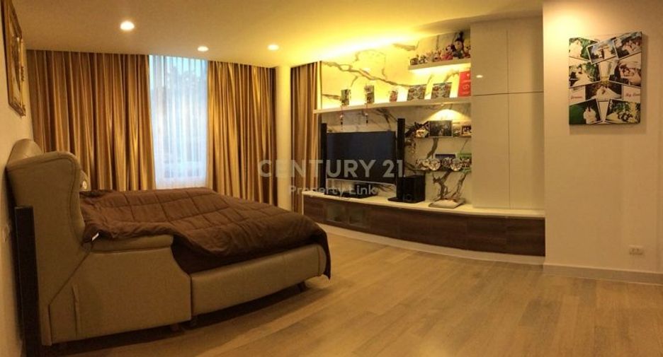 Haus zur Miete und zum Kauf mit 3 Zimmer in Phaya Thai, Bangkok