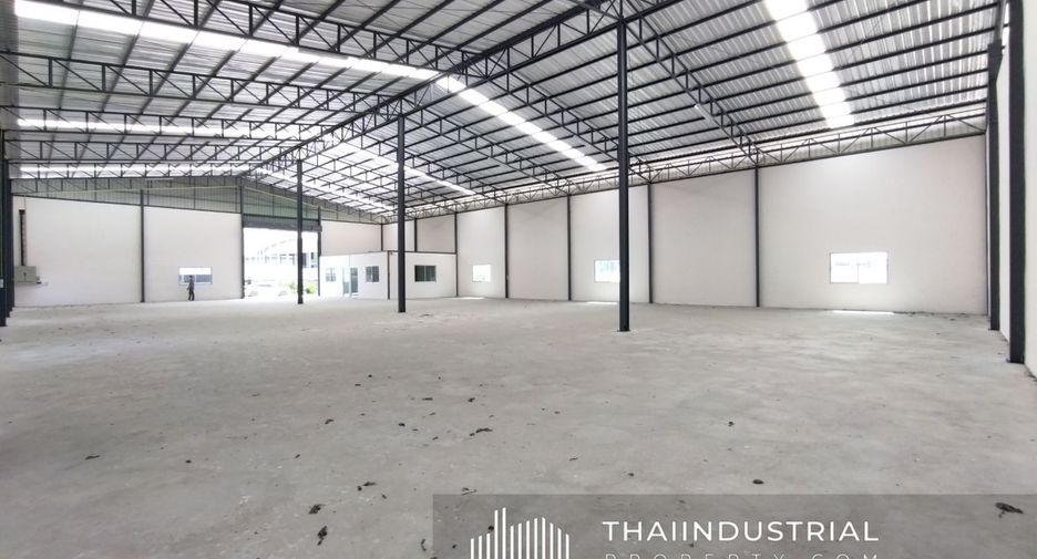 For rent warehouse in Ban Bueng, Chonburi