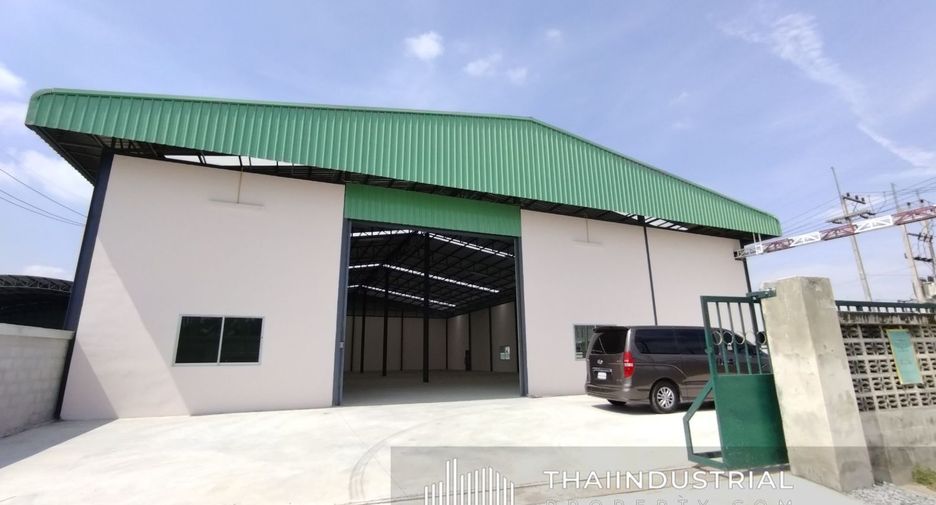 For rent warehouse in Ban Bueng, Chonburi