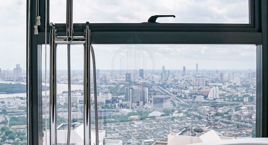 For rent and for sale 3 bedrooms condo in Khlong Toei, Bangkok