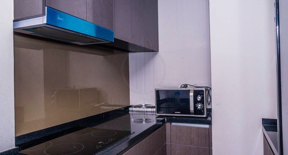 For rent and for sale 3 bedrooms condo in Khlong Toei, Bangkok
