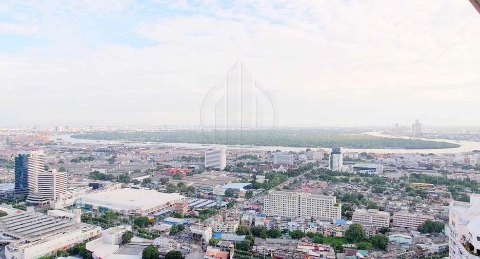 For rent and for sale 3 bedrooms condo in Khlong Toei, Bangkok