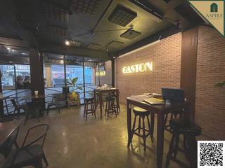 Local comercial en venta de 6 habitaciones en Watthana, Bangkok