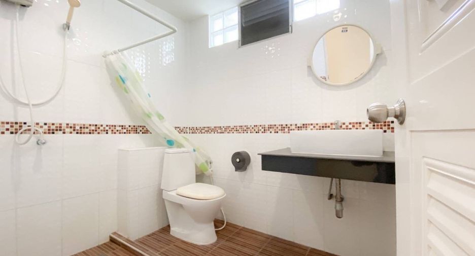 For sale 3 bedrooms townhouse in Hua Hin, Prachuap Khiri Khan