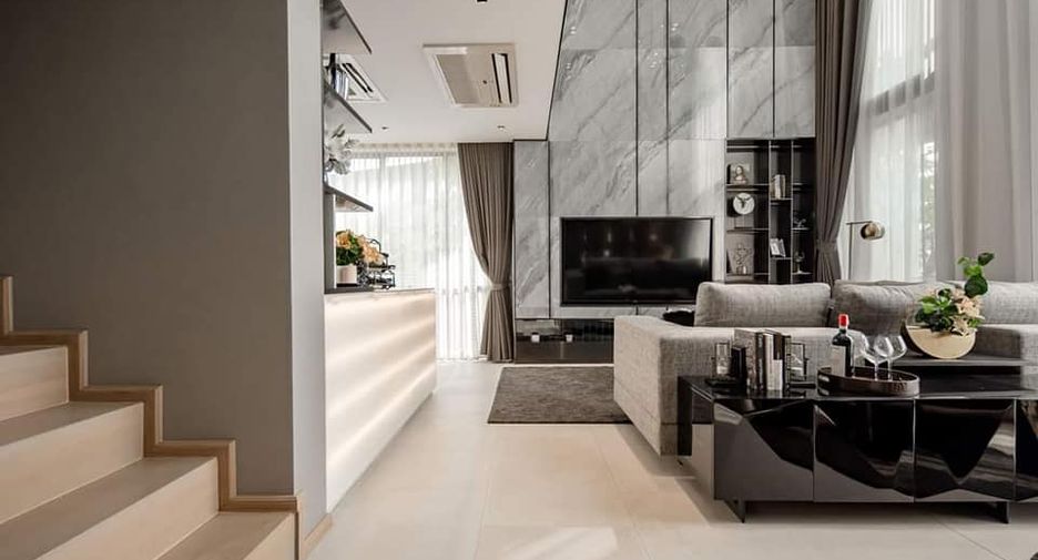 For sale 3 bedrooms house in Din Daeng, Bangkok