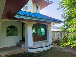 For rent 3 bedrooms house in Mueang Samut Prakan, Samut Prakan