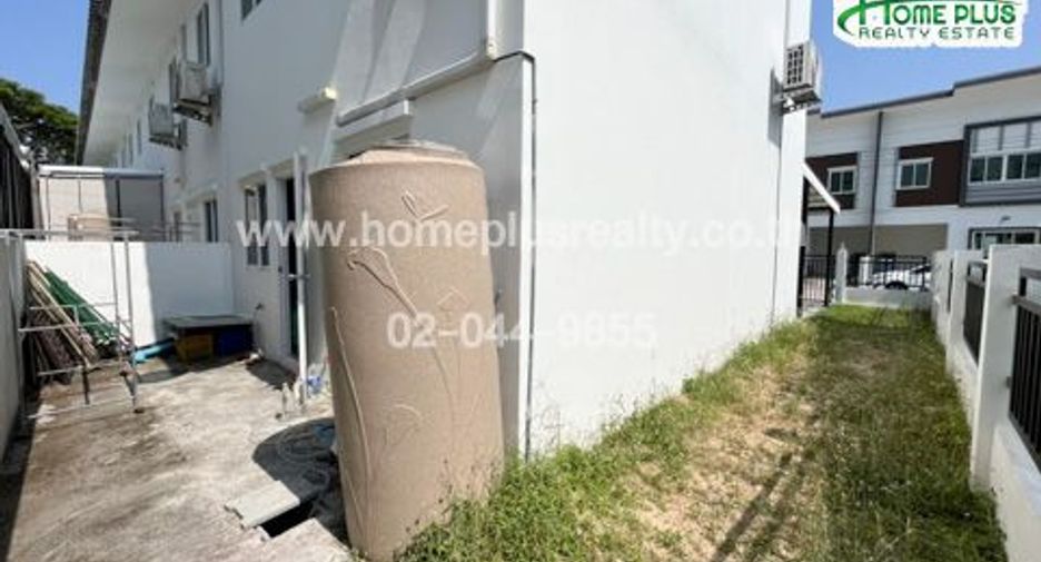 For sale 4 bedrooms townhouse in Bang Yai, Nonthaburi