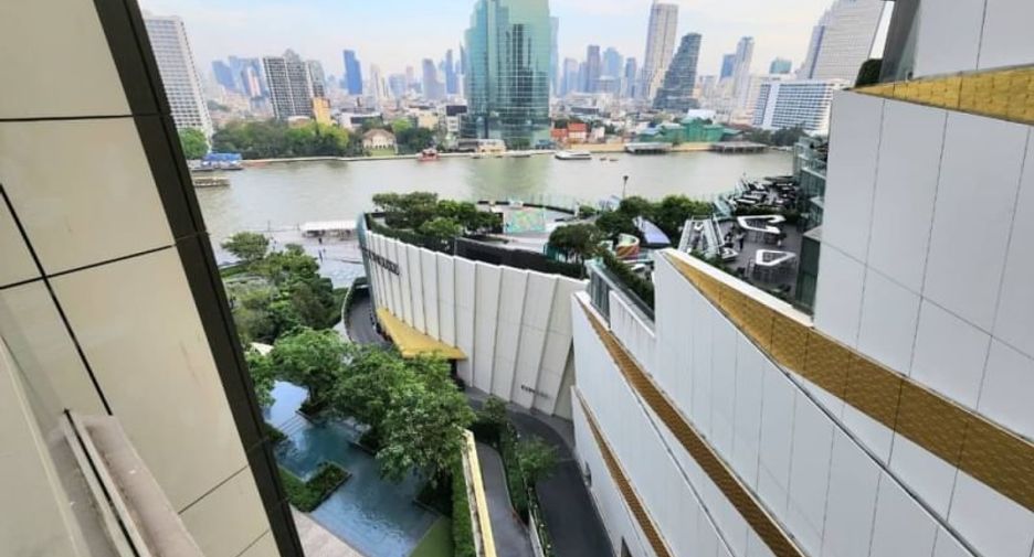For rent 2 bedrooms condo in Khlong San, Bangkok