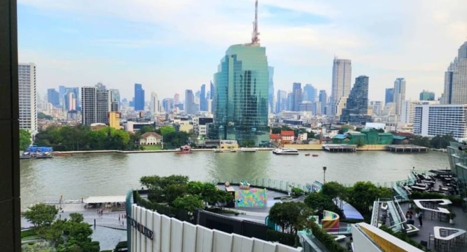 For rent 2 bedrooms condo in Khlong San, Bangkok