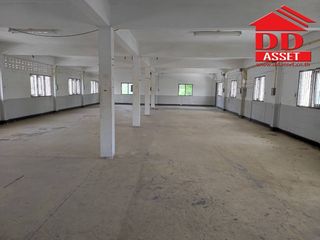 For sale warehouse in Mueang Samut Prakan, Samut Prakan