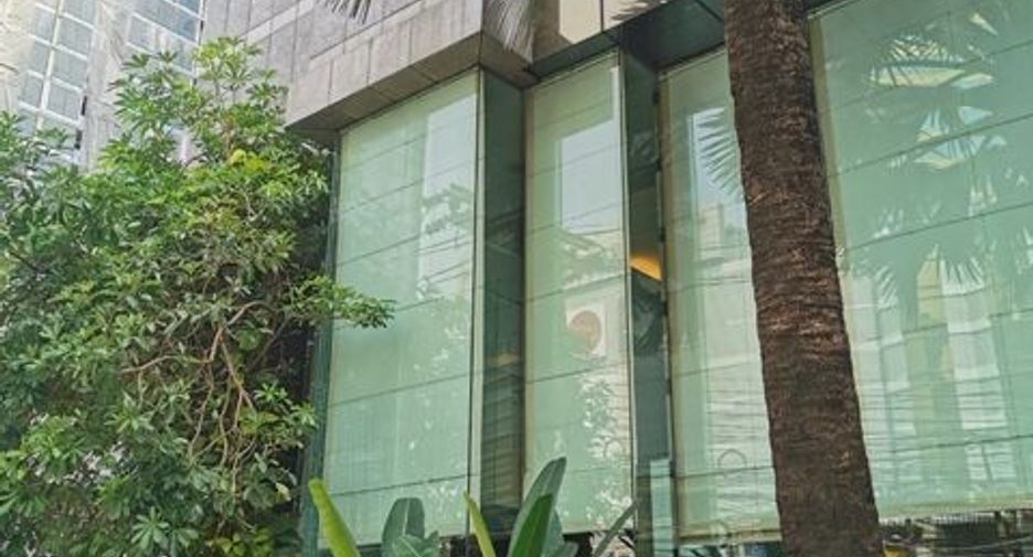 For rent and for sale 2 bedrooms condo in Khlong Toei, Bangkok