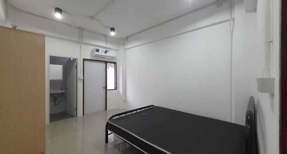 For sale 38 bedrooms apartment in Min Buri, Bangkok