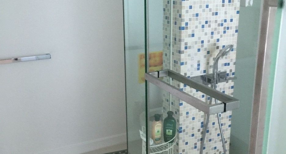 Condo en alquiler de 1 habitaciones en Bang Lamung, Chonburi