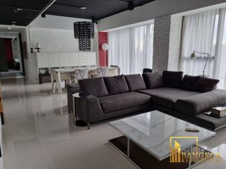 Wohnung zur Miete mit 3 Zimmer in Sathon, Bangkok