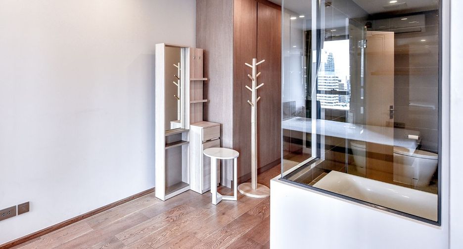 For rent and for sale 1 bed condo in Pathum Wan, Bangkok
