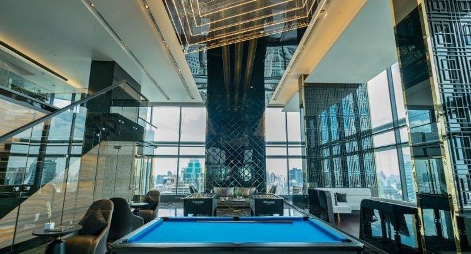 For rent and for sale 1 bed condo in Pathum Wan, Bangkok