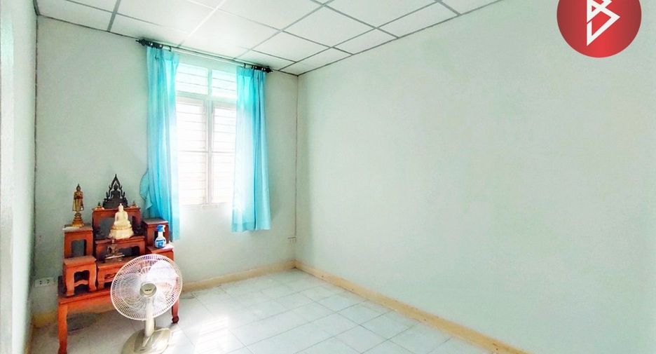 For sale 3 bed townhouse in Photharam, Ratchaburi