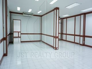 For rent 1 bed office in Bang Rak, Bangkok