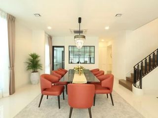 For rent 4 bedrooms house in Saphan Sung, Bangkok