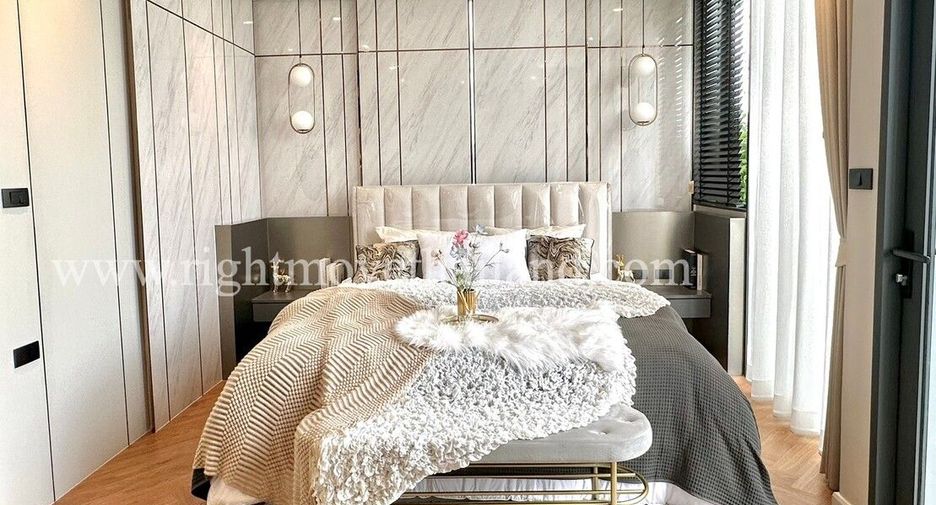 For sale 3 bedrooms townhouse in Wang Thonglang, Bangkok