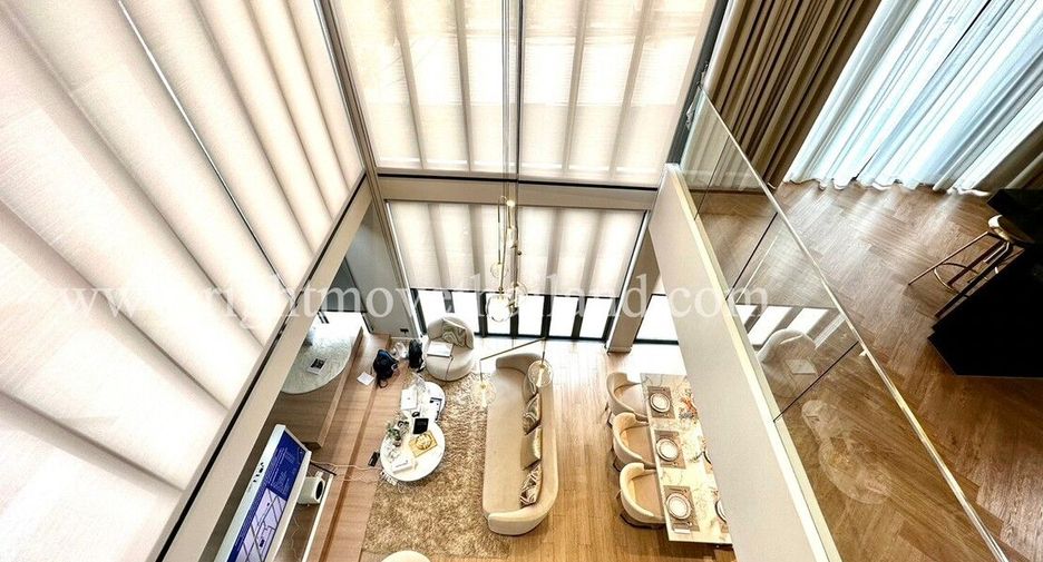 For sale 3 bedrooms townhouse in Wang Thonglang, Bangkok