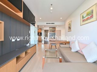 For sale 2 Beds condo in Yan Nawa, Bangkok