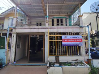 Casa adosada en venta de 2 habitaciones en Bang Khun Thian, Bangkok