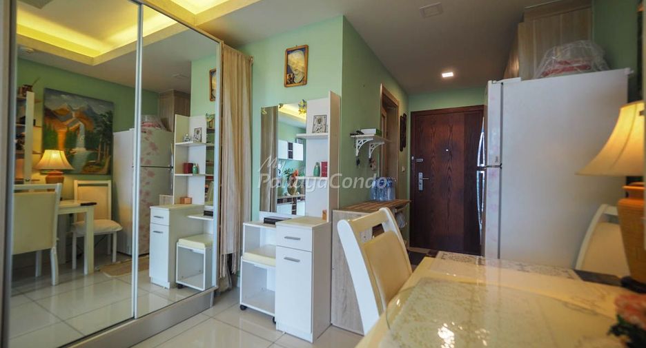 For sale スタジオ condo in Jomtien, Pattaya
