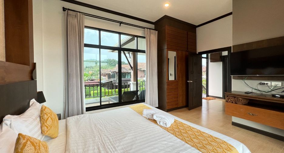 For rent 4 bedrooms villa in Mueang Krabi, Krabi