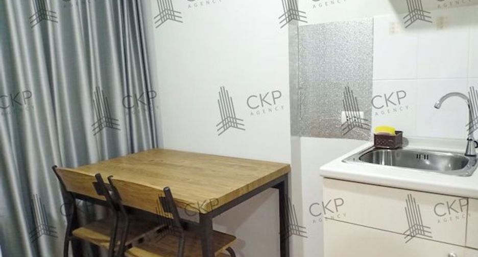 For sale 1 bed condo in Mueang Samut Prakan, Samut Prakan