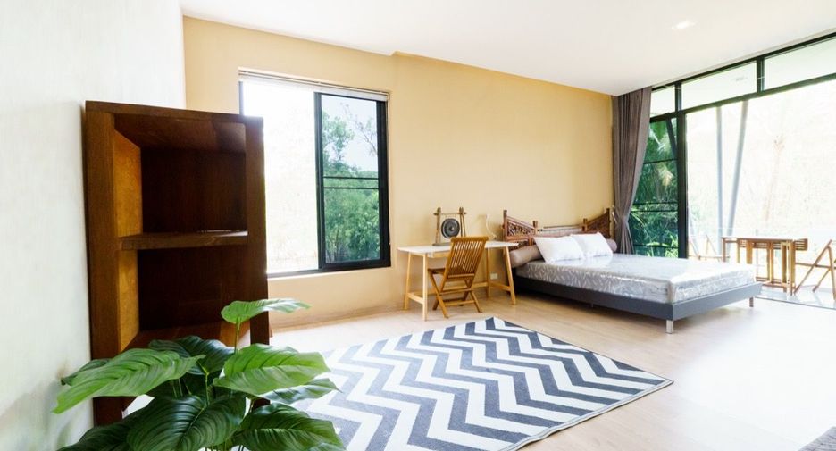 For sale 6 bedrooms villa in Doi Saket, Chiang Mai